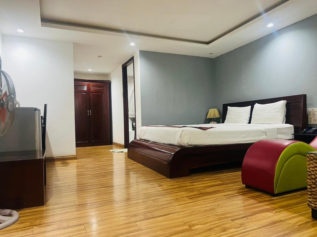 Khach San Avatar Hotell Ho Chi Minh-staden Exteriör bild